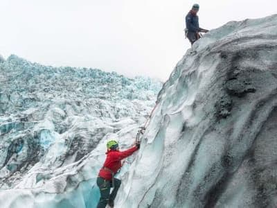 Billet Escalade de glace et randonnée sur le glacier Falljökull dans le parc national du Vatnajökull au départ de Skaftafell