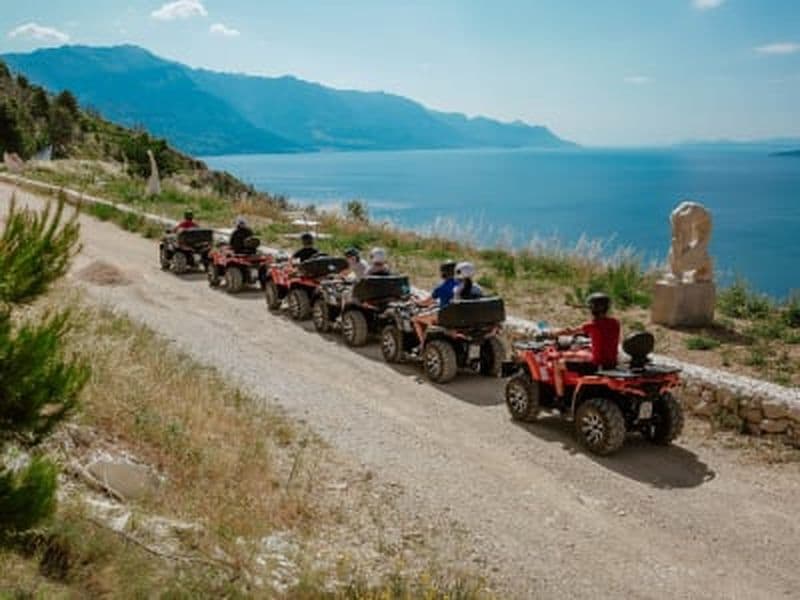 Excursion en quad jusqu’à la baie de Vruja depuis Omiš