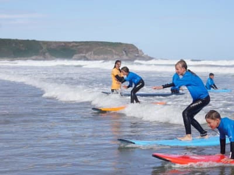 Cours de surf à la plage de Cullen sur le Moray Firth