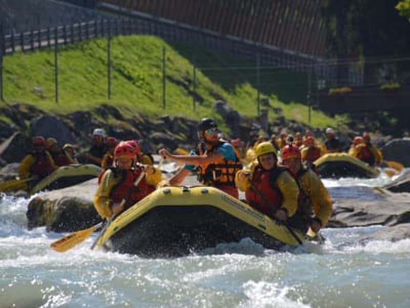 Rafting familial sur la rivière Noce dans le Val di Sole