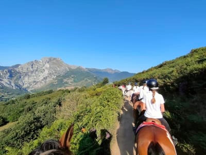 Balade à cheval dans les Pics d'Europe depuis Potes, Cantabrie
