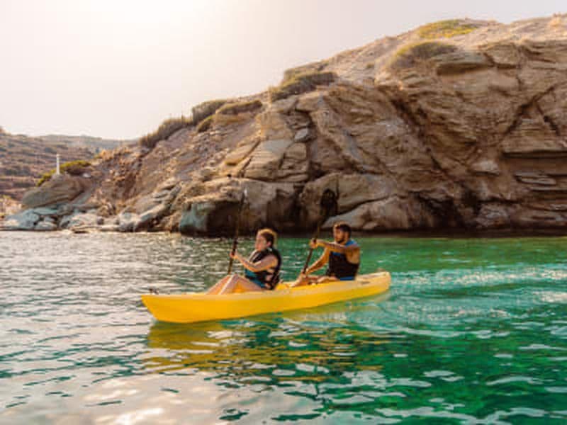 Excursions en kayak à partir de la plage de Ligaria à Agia Pelagia près d'Héraklion