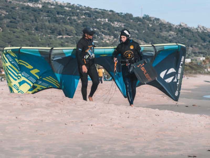 Leçons privées de kitesurf à Tarifa et Cadix
