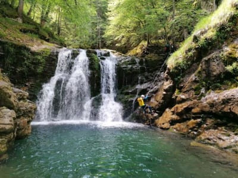 Billet Journée canyoning dans les canyons de Canceigt et Bious dans la Vallée d'Ossau