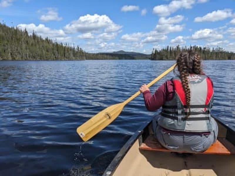 Billet Excursion guidée en canot sur un lac d’altitude dans les Monts-Valin, Saguenay–Lac-Saint-Jean