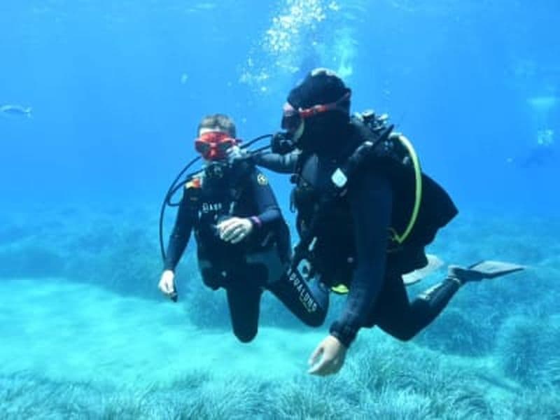 Baptême de plongée à Bastia, Corse