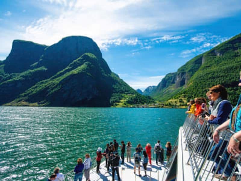 Billet Croisière guidée en bateau sur le Nærøyfjord jusqu'à Flåm et trajet en train jusqu'à Myrdal depuis Bergen