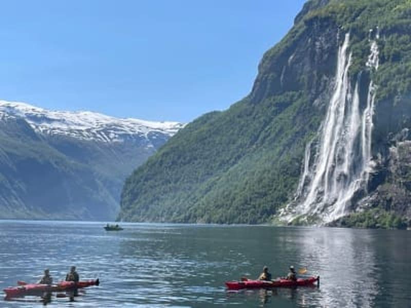 Billet Excursion en bateau aller-retour dans le fjord de Geiranger avec arrêt à Geiranger au départ de Hellesylt
