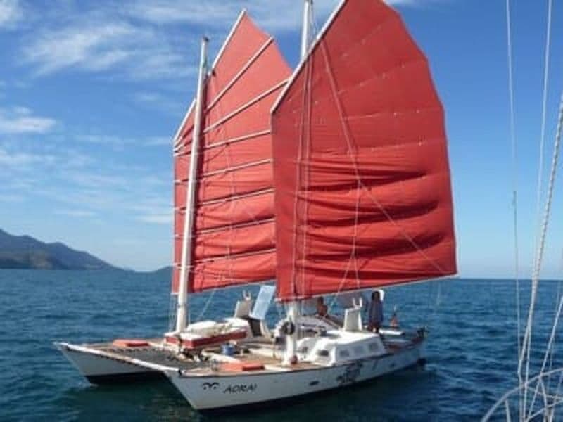 Billet Excursion en double pirogue à voile dans le lagon de Tahiti avec snorkeling