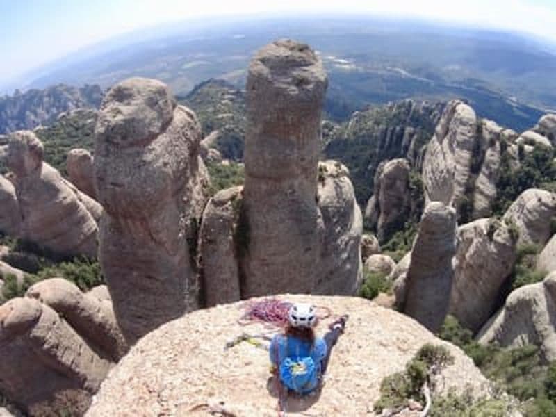 Billet Initiation à l'escalade en groupe à Montserrat, près de Barcelone