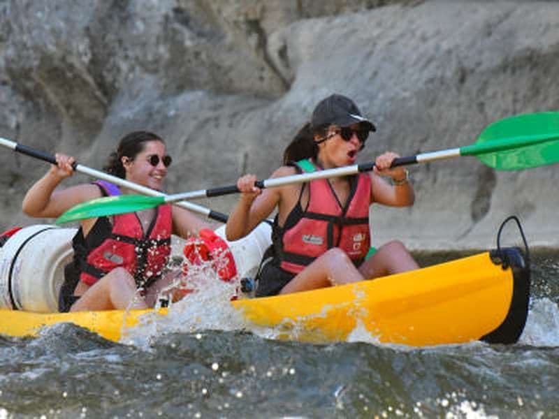 Location de canoë kayak dans les Gorges de l'Ardèche