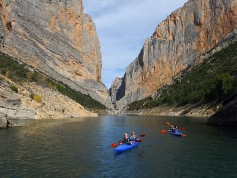 Billet Excursion en randonnée et en kayak dans le réservoir de Canelles près de Lerida