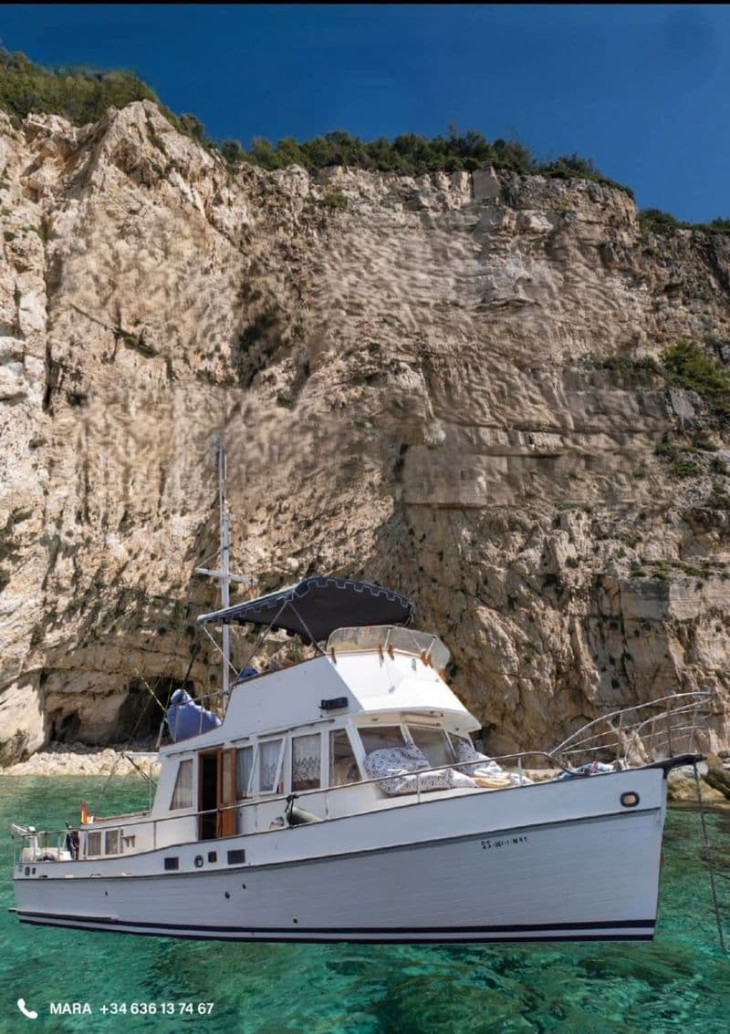 Billet Excursion de 5 heures au départ de Santa Eularia, en longeant la côte jusqu'à Tagomago