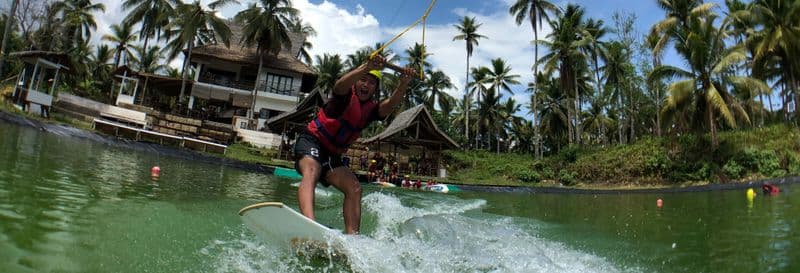 Cours de wakeboard au Siargao Wakepark
