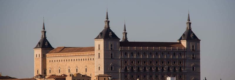 Visite guidée de l'Alcázar de Tolède et du Musée de l'Armée Espagnole