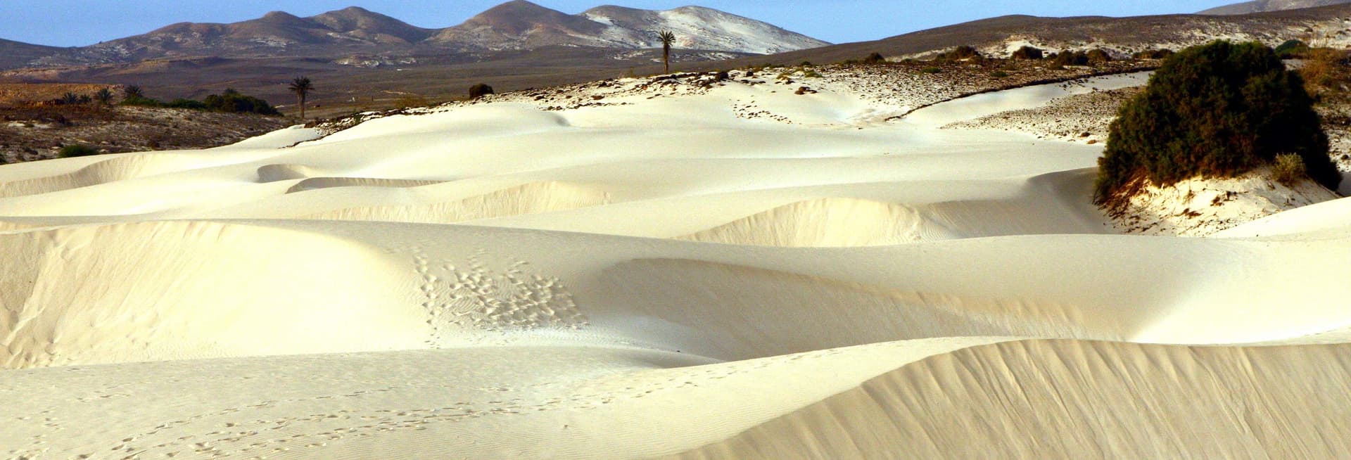 Billet Plage de Santa Monica, désert de Viana et grottes de Varandinha