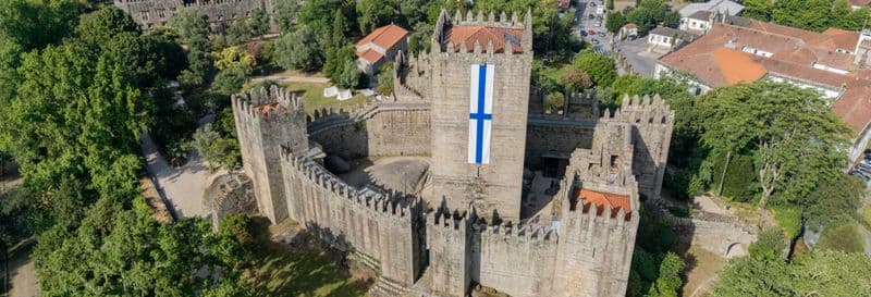 Billet Visite guidée de Guimarães et son château