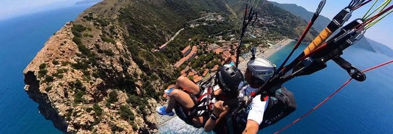 Vol en parapente au-dessus de Palerme