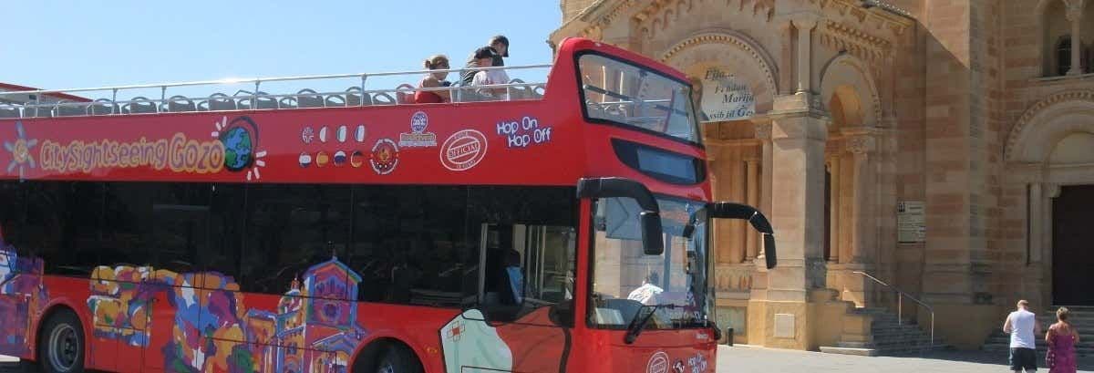 Bus touristique de Gozo