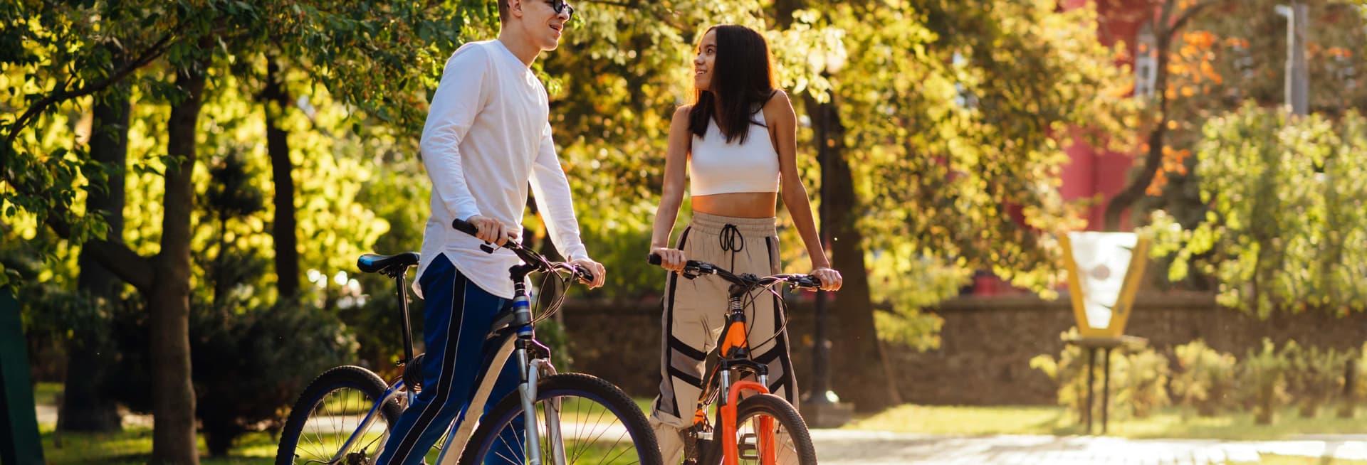 Balade à vélo dans le parc Fundidora