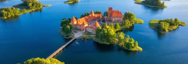 Balade en avion de tourisme à Trakai