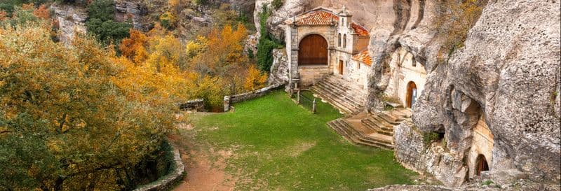 Billet Excursion à Espinosa de los Monteros, Puentedey et à l'ermitage de San Bernabé