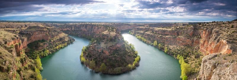 Spéléologie dans la grotte de Galiana