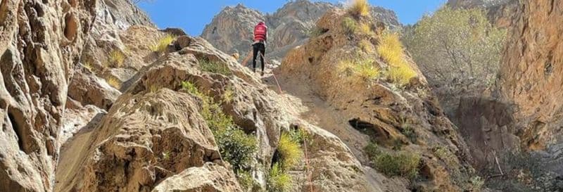 Randonnée et descente en rappel à la grotte d'Al Shalal