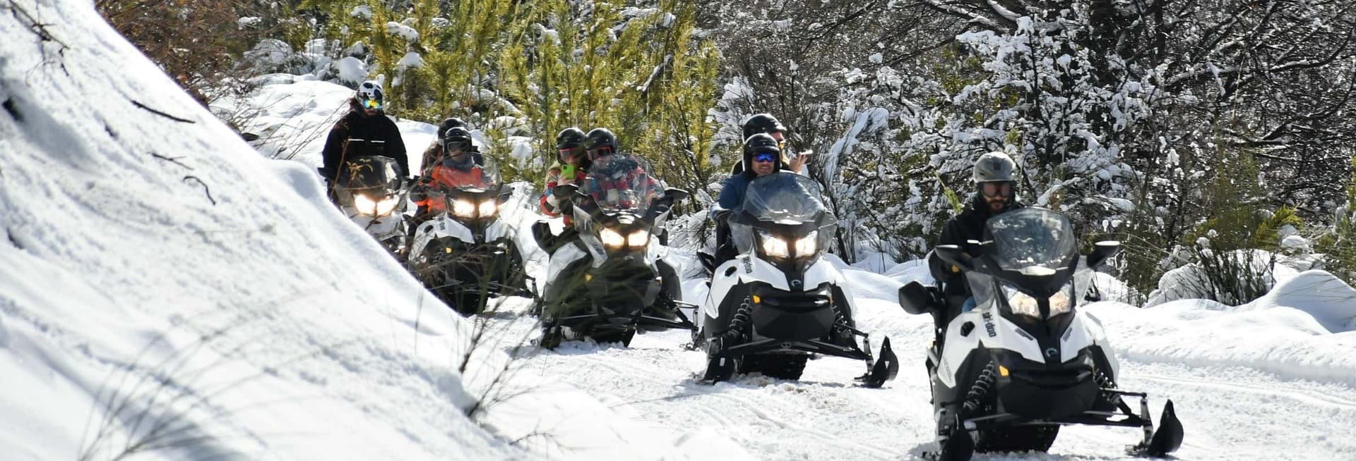 Balade en motoneige sur le cerro Catedral