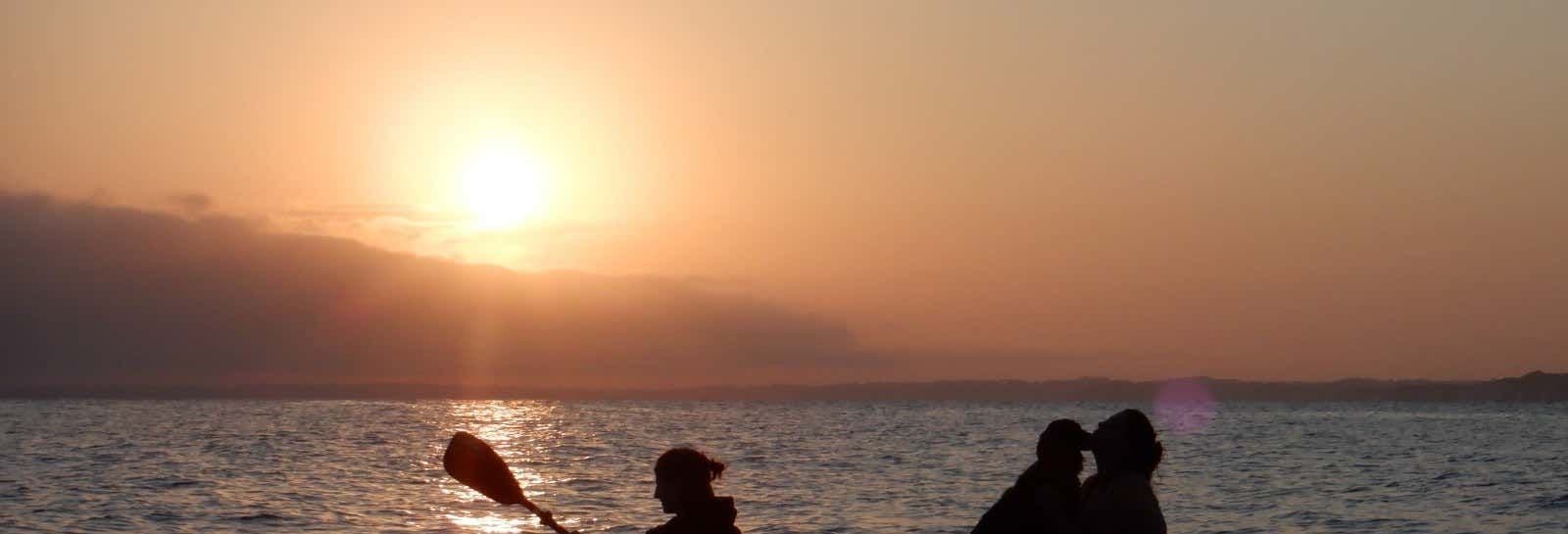Billet Balade en kayak au coucher du soleil à Hondarribia