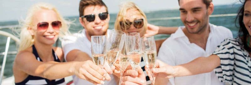 Billet Fête sur un bateau à Valence avec déjeuner