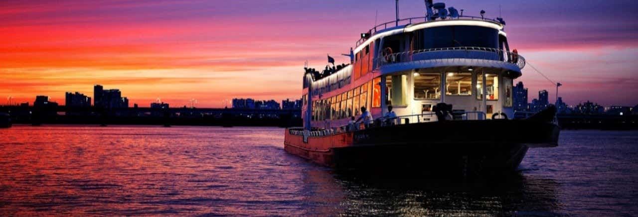 Billet Balade en bateau sur le fleuve Han au coucher de soleil