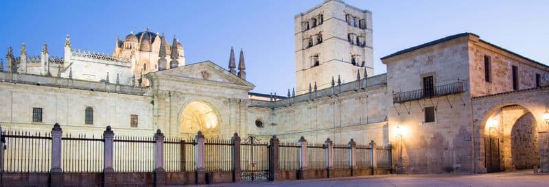 Billet Visite à la découverte des lumières et légendes de Zamora