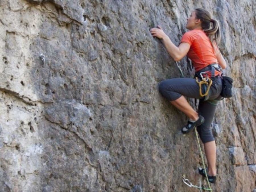 Initiation à l'escalade au ravin de la Joncas (34)