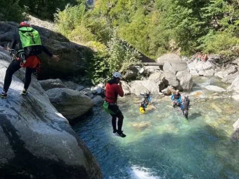 Canyoning au canyon de l'Eau Rousse à La Léchère (73)