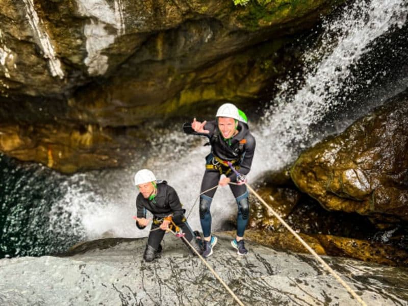 Billet Canyoning intégral dans les Gorges de Bras Rouge à Cilaos (97)