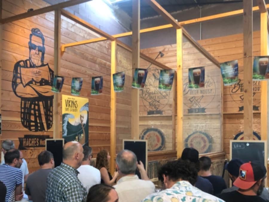 Lancer de hache à Pau (64)