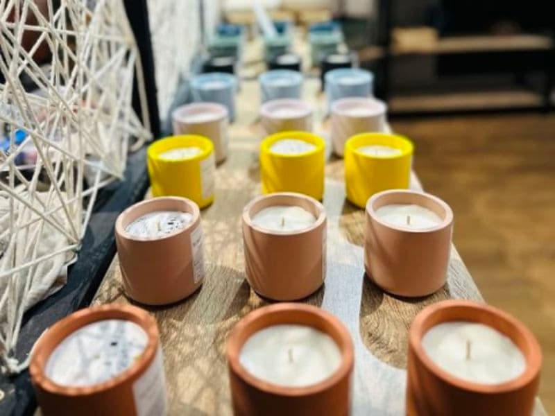 Atelier création bougie avec fleurs séchées à Bordeaux (33)