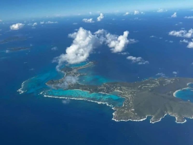 Vol en ULM au-dessus de la Martinique depuis le Lamentin (972)