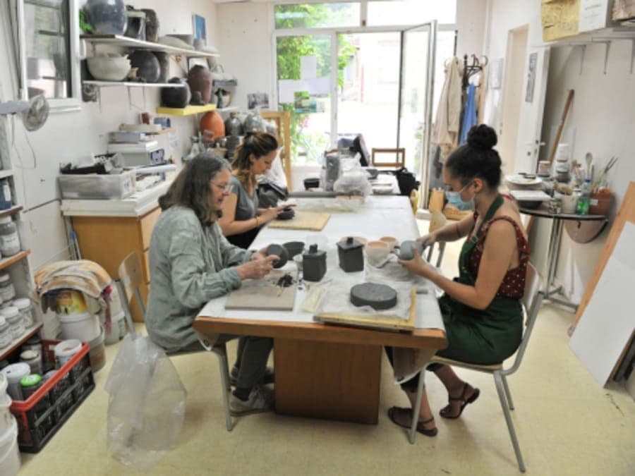 Atelier d'initiation au modelage à Voisins-le-Bretonneux (78)