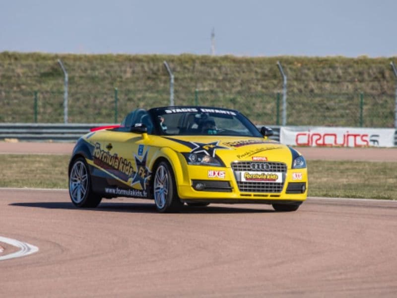 Stage de Pilotage Enfant à Orléans (45)