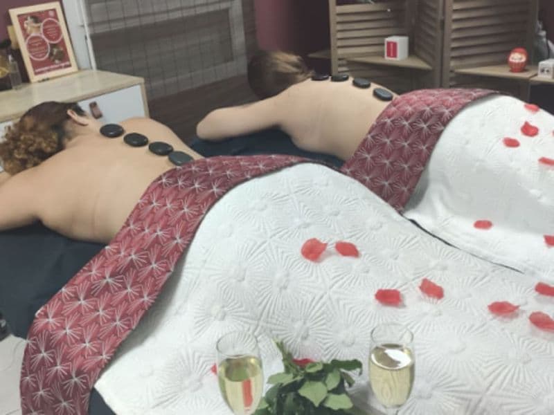 Massage en duo à Nantes (44)