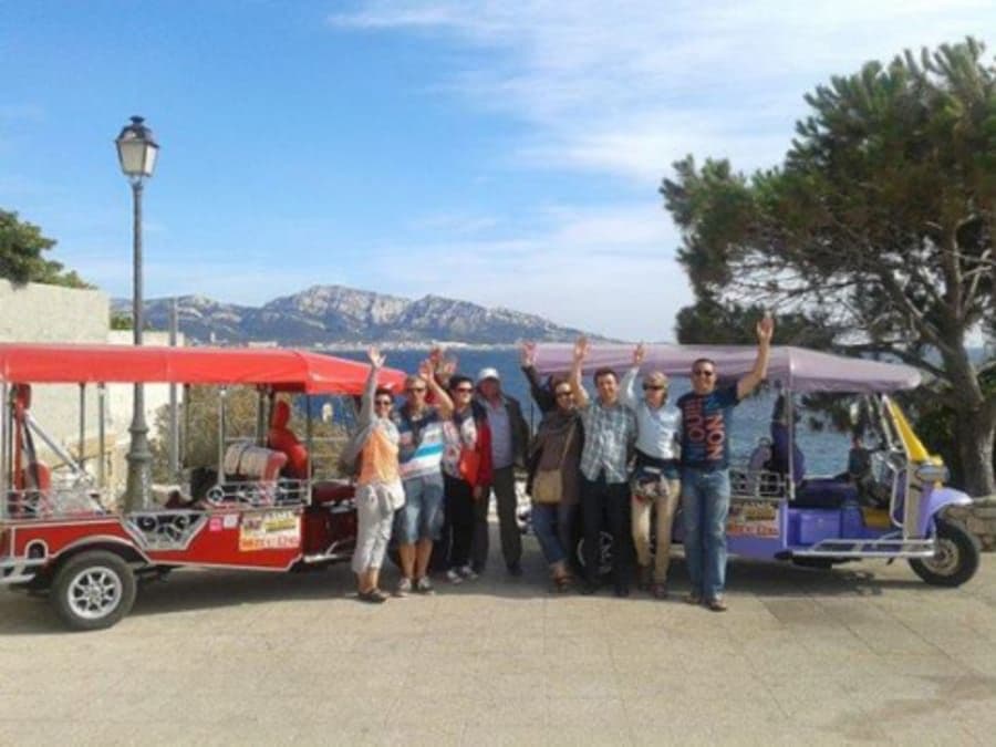Balade en Tuktuk Notre Dame et petit panier à Marseille (13)
