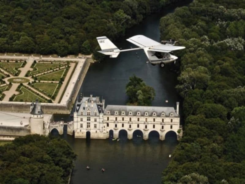 Survol en ULM des Châteaux de la Loire depuis Francueil (37)