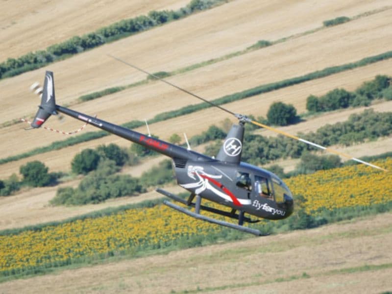 Vol en hélicoptère au-dessus de Saint-Etienne (42)