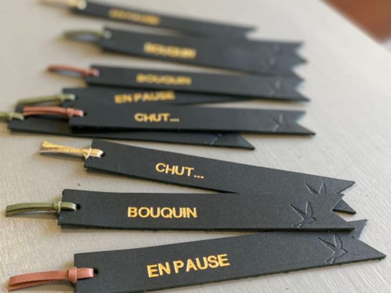 Atelier création de petits accessoires en cuir à Lyon (69)