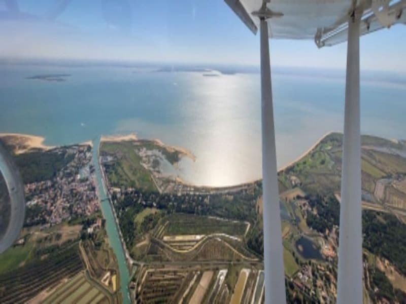 Vol en ULM Multiaxes à Marennes (17)