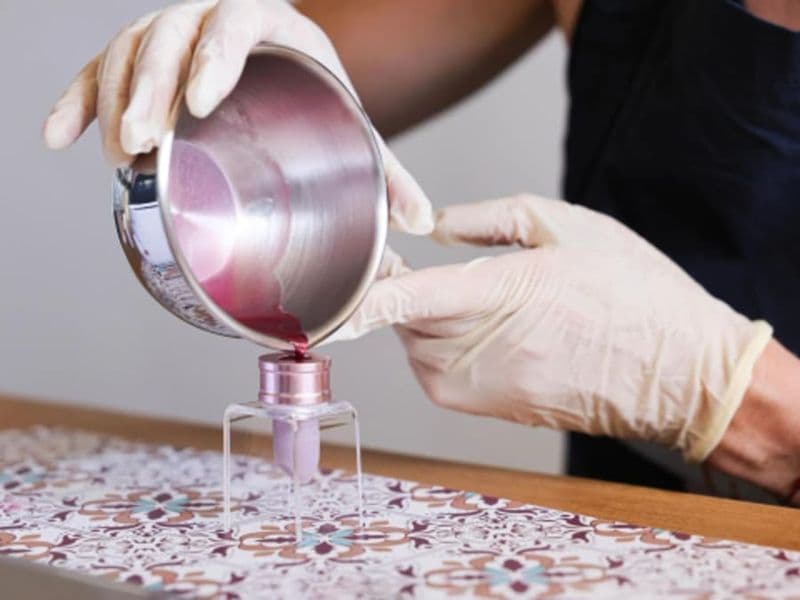 Billet Atelier création d'un rouge à lèvres à Boulogne-Billancourt (92)