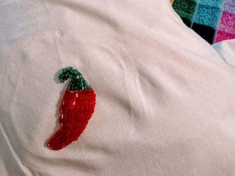 Billet Atelier broderie perlée sur t-shirt à Lyon 2ème