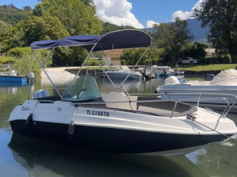 Billet Location de bateau sans permis 6 pers. Grand Port Aix-les-Bains